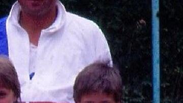 Norbert Henneberger (hinten) und Dirk Nowitzki (vorne rechts) 1988 nach einem Lehrgang in Kitzingen.