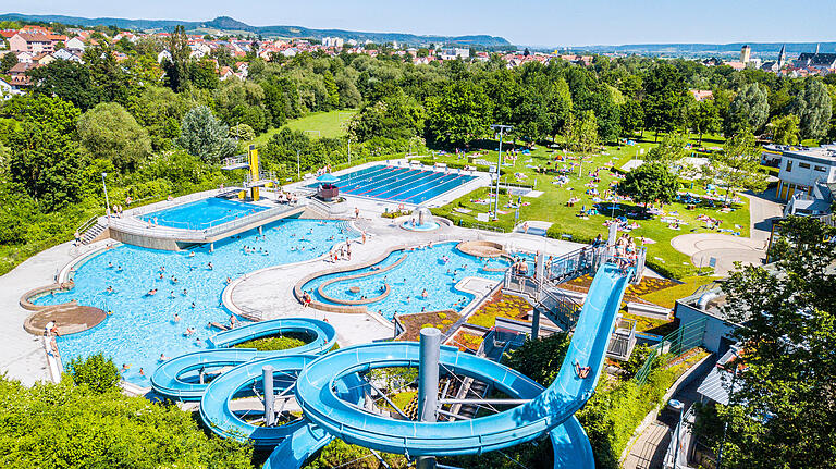 Das Haßfurter Freibad startet am 17. Mai in die Badesaison. Das Haßfurter Freibad startet am 17. Mai in die Badesaison.