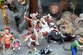 In Peter Vollerts Atelier tummeln sich Indianer, Kavalleristen, Siedler, Cowboys und Trapper.