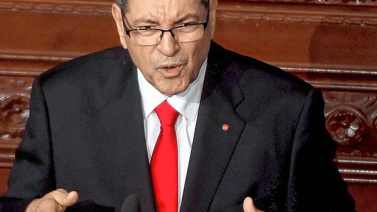 TUNISIA-GOVERNMENT-POLITICS-ESSID       -  Habib Essid