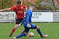 Gleich drei Treffer erzielte Dustin Jankowski (links auf einem Archivbild mit Torwart Johannes Kramb von Viktoria Mömlingen) beim 6:1-Heimsieg seines SV Birkenfeld, der durch den Erfolg den Klassenerhalt perfekt machte.&nbsp;