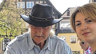 Auf vielen Märkten vertreten: Walter Hilsendegen an seinem Stand beim Frühlingsmarkt.