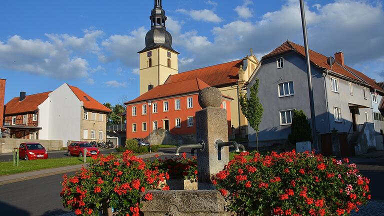 In Kleineibstadt ging die Einwohnerzahl um 16 Bürgerinnen und Bürger auf 419 zurück.