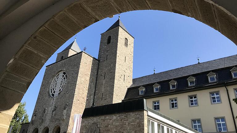 Der Eingangsbereich vom Kloster Münsterschwarzach.
