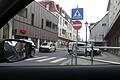 So stellt sich aus Autofahrer-Perspektive die Situation an der Kreuzung Falterstraße/Am Stadtgraben dar: Die Sicht nach rechts ist deutlich eingeschränkt.