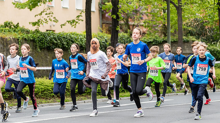 Der No-Limits-Lauf vom Residenzlauf mit einer Strecke von 2,5 KM um die Residenz in Würzburg am 01.05.22.