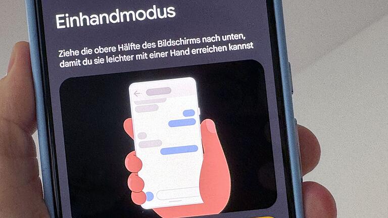 Einhandmodus bei Android       -  Display zu groß, Finger zu klein? Hier könnte der Einhandmodus von Android eine Lösung sein.