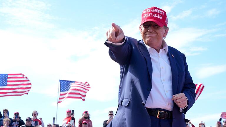 Donald Trump.jpeg       -  Donald Trump hat mal wieder eine Glanzleistung vollbracht – auf dem Golfplatz.