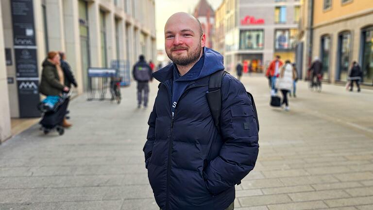 Boris Loktev (23) wohnt in Würzburg und besitzt keinen Fernseher und schaut daher die Sendung nicht.