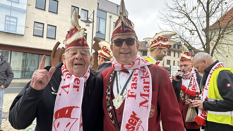 Werner Scheurich (links) ist das älteste Mitglied der Lorbser und ist immer noch gerne dabei.