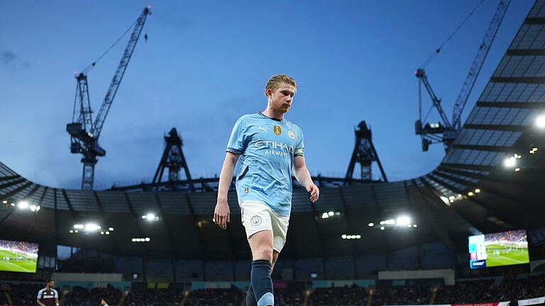 Manchester City - Aston Villa - Kevin De Bruyne beim Heimspiel gegen Aston Villa. Manchester City - Aston Villa - Kevin De Bruyne beim Heimspiel gegen Aston Villa.