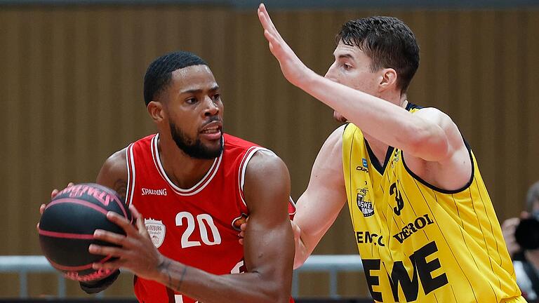 Im Pokal haben die Oldenburger die Basketballer aus Würzburg zuletzt noch bezwungen. Können die Unterfranken heute das Blatt wenden? Im Pokal haben die Oldenburger die Basketballer aus Würzburg zuletzt noch bezwungen. Können die Unterfranken heute das Blatt wenden?
