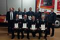 Auf dem Foto, hintere Reihe von links: Landrat Thomas Eberth, KBI Markus Dürr, 1. Kdt. Christian Lochner, Thomas Lochner, Bernd Schmitt, Marco Karl, 2. Bgm. Josef Gessner, KBR Michael Reitzenstein; vordere Reihe von links: Burkard Sohn, Burkhard Wunderlich, Bernhard Ort, Hermann Uhl; es fehlt Andy Schreiber.