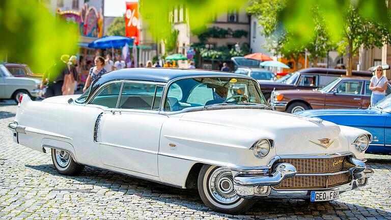 Das Oldtimer-Treffen 'Geo classics' wird am Sonntag, 25. August, Schmuckstücke auf vier und zwei Rädern in die Gerolzhöfer Altstadt locken.