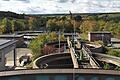Aus dem Klärwerk Kitzingen kommt nicht nur sauberes Wasser heraus, sondern auch Energie.&nbsp;