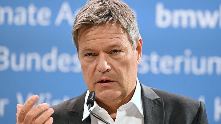 Nach dem Bruch der Ampel-Koalition - Statement Habeck       -  Vizekanzler würde eine Kooperation mit der Union begrüßen.