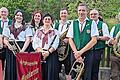 Über die Ehrungen für langjähriges aktives Musizieren und ehrenamtliche Tätigkeit durch die Kreisvorsitzende des Nordbayerischen Musikbunds Birgit Döhler freuten sich beim MV Fridritt Matthias Scheuring, Jana Tischler, Kristina Mohler, Gabi Emes, ...       -  Über die Ehrungen für langjähriges aktives Musizieren und ehrenamtliche Tätigkeit durch die Kreisvorsitzende des Nordbayerischen Musikbunds Birgit Döhler freuten sich beim MV Fridritt Matthias Scheuring, Jana Tischler, Kristina Mohler, Gabi Emes, Alexander Beck, Erich Frank, Michael Hense und Ehrenvorstand Raimund Back (von links).