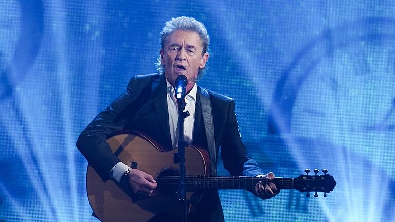 Sänger Peter Maffay.jpeg       -  Peter Maffay wurde 2023 bei der Bambi-Verleihung für sein Lebenswerk geehrt. Doch seinen schlimmsten Auftritt wird er trotzdem nicht vergessen.