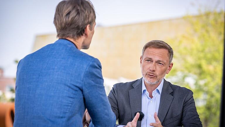 ZDF-Sommerinterview mit Christian Lindner       -  Der Bundeshaushalt ist Lindners wichtigste Aufgabe in der Regierung - doch für 2025 steht er noch immer nicht. (Foto aktuell)