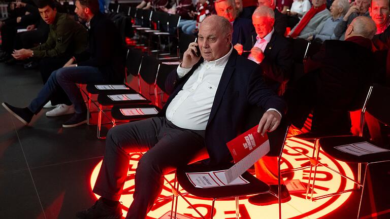 Uli Hoeneß       -  Uli Hoeneß hält an seinem Meisterversprechen fest.