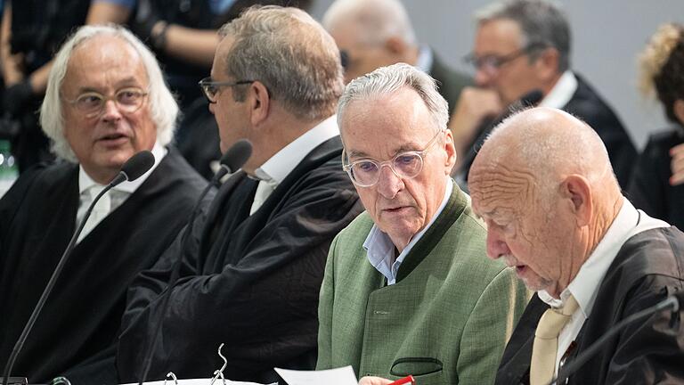 Fortsetzung „Reichsbürger-Prozess“ Frankfurt       -  Birgit Malsack-Winkemann war Richterin in Berlin und saß für die AfD im Bundestag (Archivfoto).