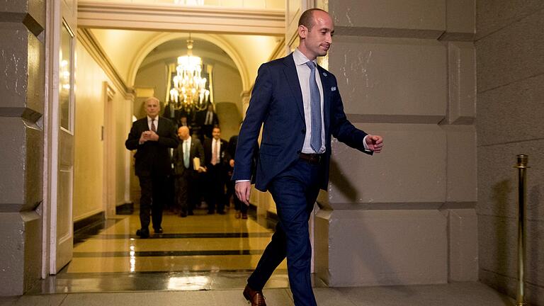 Stephen Miller       -  Miller war schon in Trumps erster Amtszeit im Weißen Haus. (Archivbild)