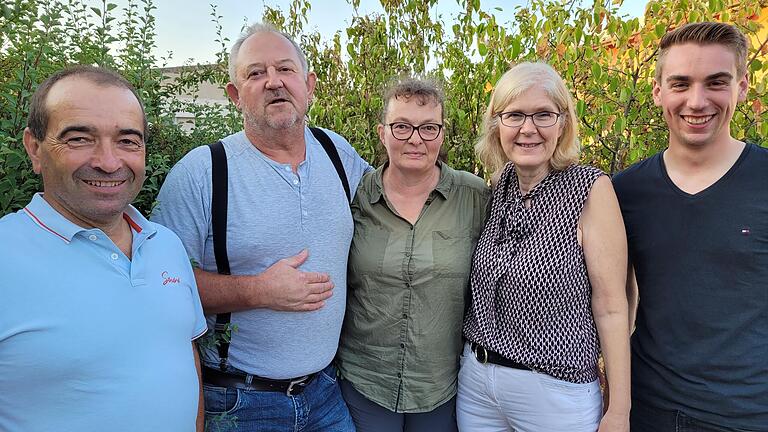 Der neue Vorstand des Steigerwaldklubs Nenzenheim (von links): Roland Därr, Erich Kistner, Nina Santo, Erika Groth und Florian Därr.