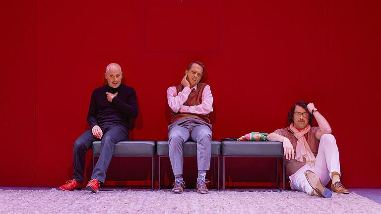 Was verbindet Marc (Georg Zeies), Yvan (Hannes Berg) und Serge (Zlatko Maltar) eigentlich seit 15 Jahren?