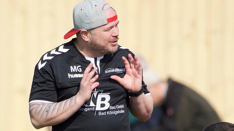 Matthias Gerhardt (Archivbild) bleibt Trainer der SpVgg Hambach, sein Spielerpass liegt aber beim VfL Sportfreunde Bad Neustadt.