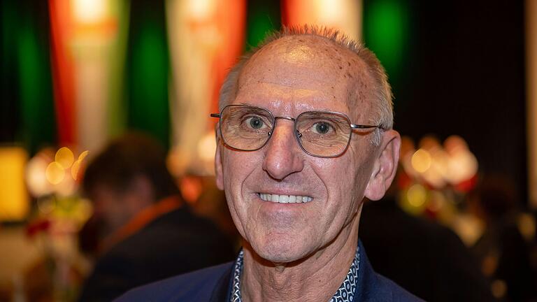 Horst Dömling, Vorsitzender des Siedlervereins Herschfeld und früherer Pecht-Geschäftsführer, hatte gleich zwei Themen im Kopf. Horst Dömling, Vorsitzender des Siedlervereins Herschfeld und früherer Pecht-Geschäftsführer, hatte gleich zwei Themen im Kopf.