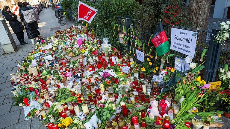 Nach dem Anschlag in München - Der Auto-Anschlag eines Afghanen hat das Land erschüttert. (Archivbild) Nach dem Anschlag in München - Der Auto-Anschlag eines Afghanen hat das Land erschüttert. (Archivbild)