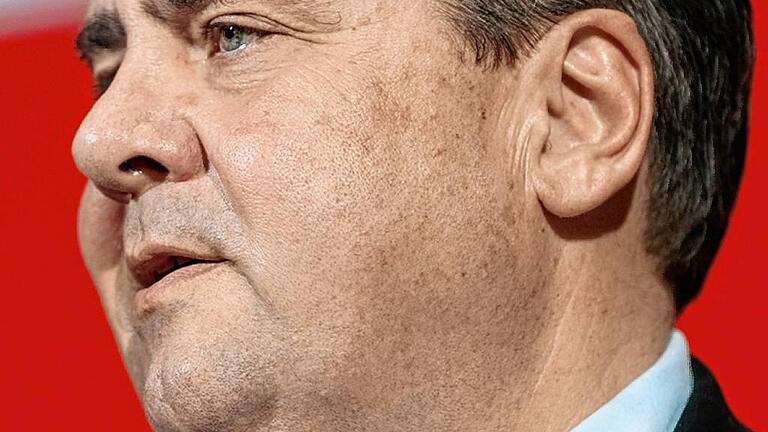 Reaktionen auf Landtagswahlen - SPD       -  Sigmar Gabriel &ndash; an der SPD-Spitze kaum ersetzbar.