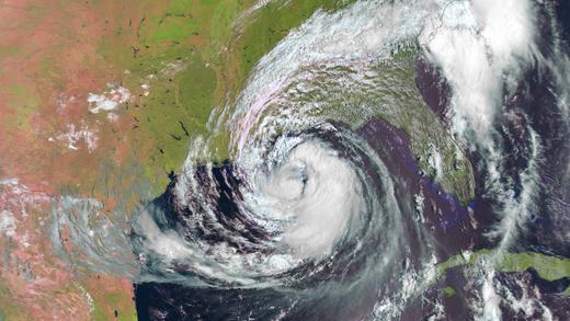 Tropensturm wütet an der Golfküste       -  Hurrikan Issac traf am Mittwoch, genau sieben Jahre nach dem Katastrophensturm Katrina auf die Amerikanische Küste bei New Orleans. Mit Windgeschwindigkeiten von... (Quelle: EUMETSAT)