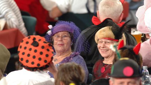 Veitshöchheim 2012       -  Fastnacht in Franken. Die Übertragung aus Veitshöchheim im Bayerischen Fernsehen lockt Millionen Zuschauer an die Fernsehgeräte.