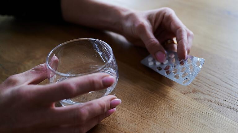 Tabletten       -  Wer mit seiner Antidepressiva-Therapie aufhören will, tut dies am besten nur mit engmaschiger ärztlicher Betreuung.