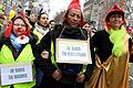 Demonstrantinnen der Bewegung 'Gelbwesten' in Paris