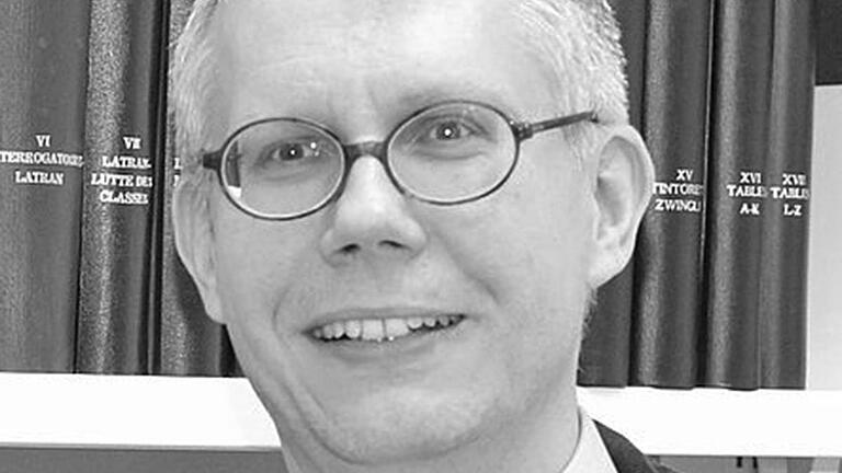 Professor Thomas Karmann