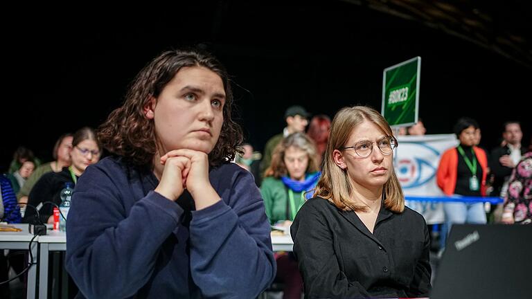 Katharina Stolla und Svenja Appuhn, Vorsitzende der Grünen Jugend - Katharina Stolla und Svenja Appuhn haben die Partei verlassen. Im Oktober planen sie den Co-Vorsitz der Grünen Jugend abzugeben. (Archivbild) Katharina Stolla und Svenja Appuhn, Vorsitzende der Grünen Jugend - Katharina Stolla und Svenja Appuhn haben die Partei verlassen. Im Oktober planen sie den Co-Vorsitz der Grünen Jugend abzugeben. (Archivbild)