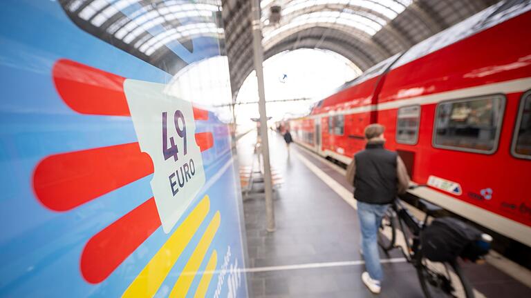 Deutschlandticket.jpeg       -  Das 49-Euro-Ticket und Bürgergeld gehen nicht zwangsläufig Hand in Hand.