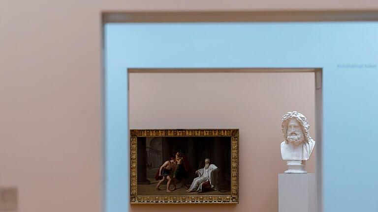 Abguss einer antiken Zeus-Büste neben dem klassizistischen Gemälde 'Der Tod Konsul Papirius' von Philipp Friedrich Hetsch.