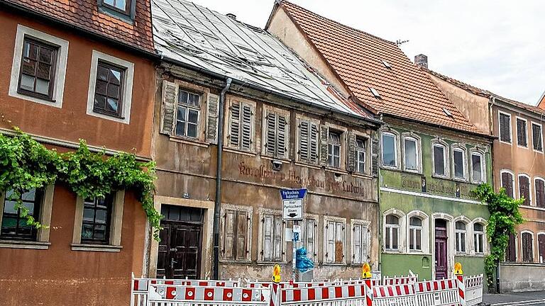 Die Bauerngasse ist keine Zierde für die Stadt. Die Bauerngasse ist keine Zierde für die Stadt.