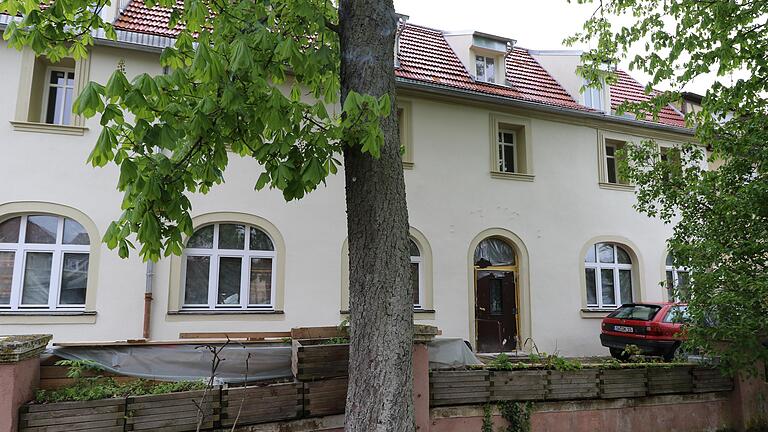 Der Watzmann in Haßfurt. Die frühere Kultkneipe soll – komplett renoviert – Ende des Jahres wieder ihre Tür öffnen. Der Watzmann in Haßfurt. Die frühere Kultkneipe soll – komplett renoviert – Ende des Jahres wieder ihre Tür öffnen.