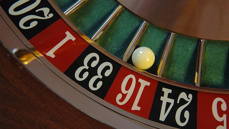 American Roulette       -  Rote oder schwarze Zahlen? In der Gesamtrechnung für die bayerischen Spielbanken muss man genau hinsehen, wenn man über Gewinne und Verluste reden will.