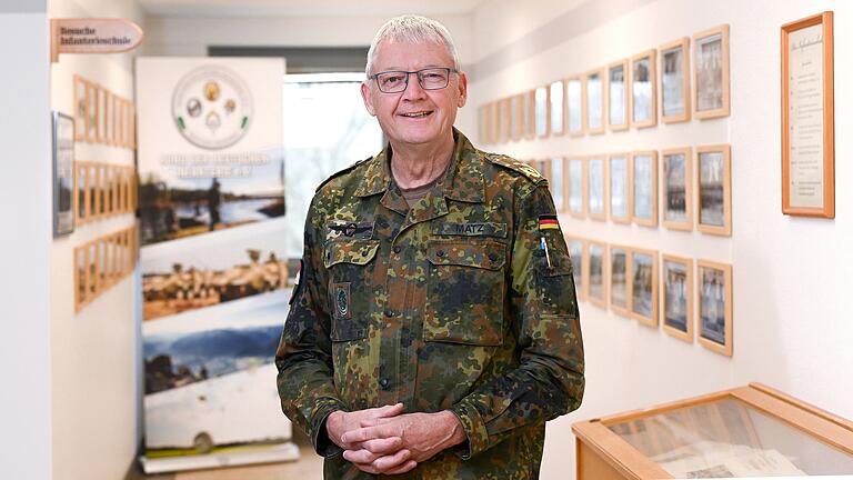 Brigadegeneral Michael Matz in der Kaserne in Hammelburg (Lkr. Bad Kissingen). Ende März wird der 65-Jährige nach 46 Jahren Dienst aus der Bundeswehr ausscheiden.