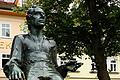 Verkrampfter Deutscher? Bach-Denkmal im thüringischen Arnstadt von Bildhauer Bernd Göbel .