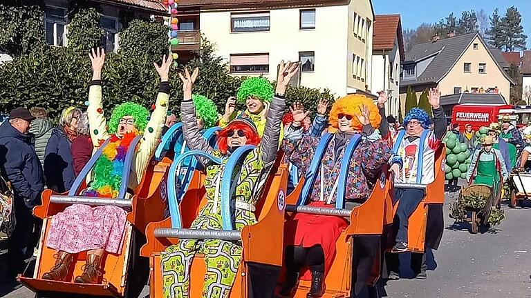 Die 'Wühbauer Wäfet' mit ihrer Gaudi-Achterbahn.