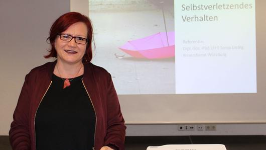 Auf großes Interesse stieß der Vortragsabend der Präventionsstelle des Landratsamtes zum Thema &bdquo;Selbstverletzendes Verhalten bei Kinder und Jugendlichen&ldquo; mit Sozialpädagogin Sonja Liebig.