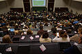 Studierende im Hörsaal.jpeg       -  An keiner anderen Universität werden mehr kleine Fächer angeboten als an der Ludwig-Maximilians-Universität in München.