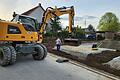 Die Bagger rollen: Beim Bau des Parkplatzes in der Gangolfsstraße in Oberelsbach mit Schaffung eines barrierefreien Zugangs zum Kirchen- und Friedhofsareal geht es mit großen Schritten voran.