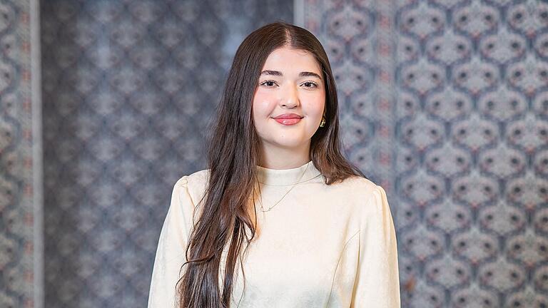 Berra Evkaya gibt der Islam viel Sicherheit und der Ramadan ist für sie eine intensive Zeit mit ihren Freunden und ihrer Familie. Berra Evkaya gibt der Islam viel Sicherheit und der Ramadan ist für sie eine intensive Zeit mit ihren Freunden und ihrer Familie.